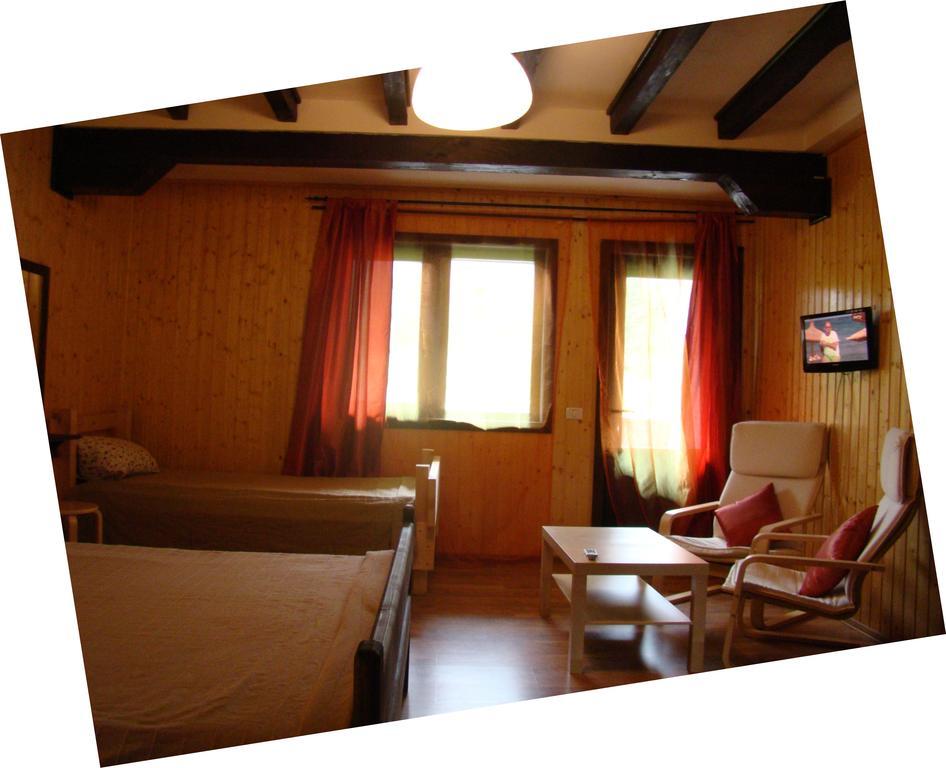 Dumbrava Soarelui Hotel Brasov Room photo